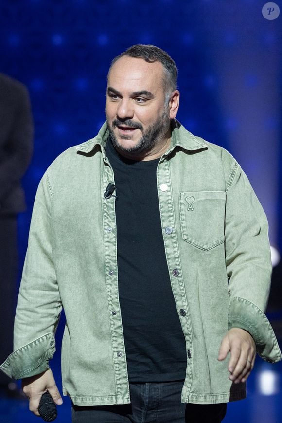Exclusif - François-Xavier Demaison lors de l'enregistrement de l'émission "La Boîte à secrets", présentée par F.Bollaert et diffusée le 9 janvier 2026 sur France 3, dans les studios du Lendit à Saint-Denis, France, le 2 décembre 2025. © Cyril Moreau/Bestimage