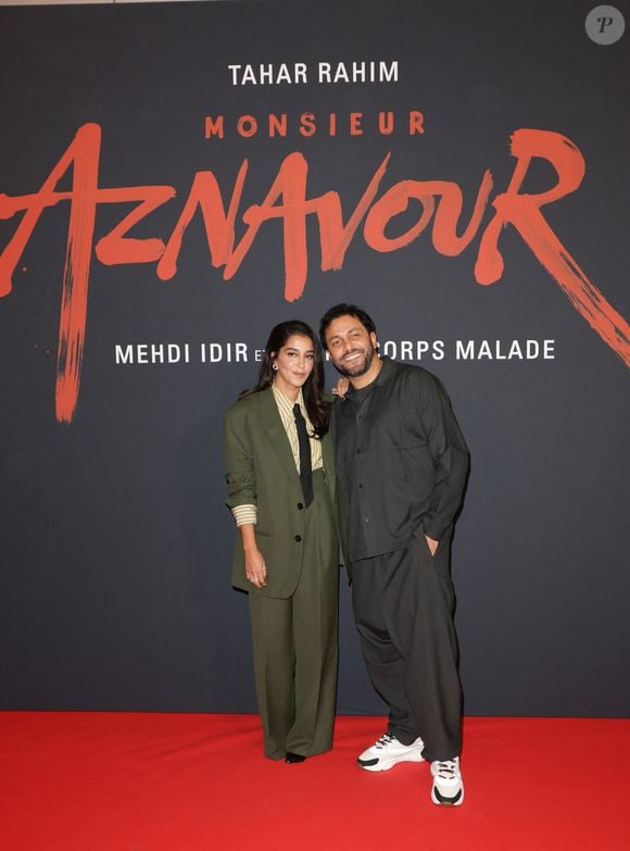 Leïla Bekhti et Jean-Rachid Kallouche (producteur) lors de l'avant-première du film "Monsieur Aznavour"  au cinéma Le Grand Rex à Paris le 22 octobre 2024. © Coadic Guirec / Bestimage
