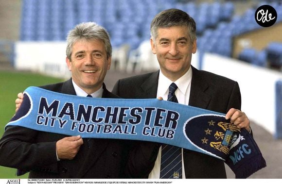 Kevin Keegan a été le manager de l'équipe de football de Manchester City. Il est accompagné du Président David Bernstein.

ALPHA AGENCY / BESTIMAGE
