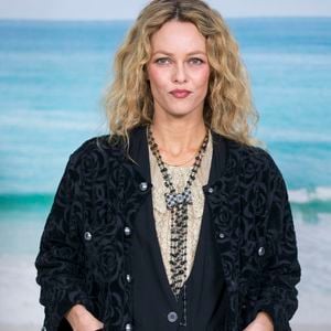 Vanessa Paradis - Photocall du défilé Chanel Collection Prêt-à-Porter Printemps/Eté 2019 lors de la Fashion Week au Grand Palais à Paris le 2 octobre 2018. © Olivier Borde/Bestimage