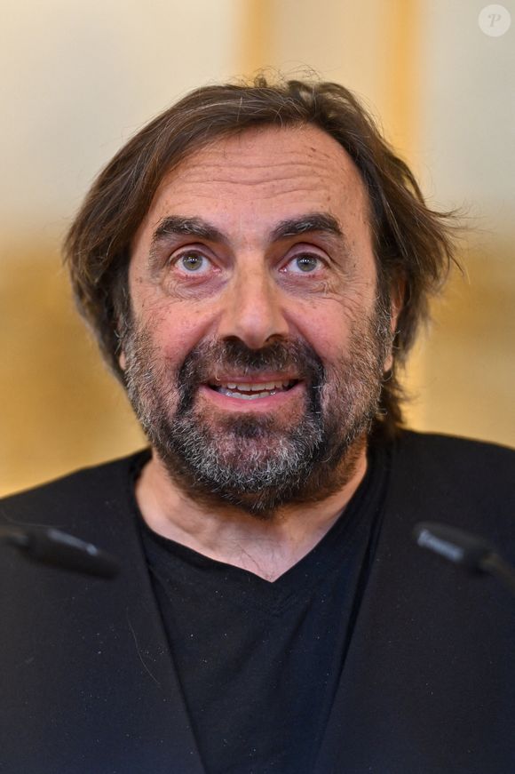 Andre Manoukian, auteur-compositeur et pianiste lors de l'"Improvisation musicale : Actions", dans le cadre de la mission d'André Manoukian de promouvoir l'improvisation dans l'éducation musicale, le 20 février 2025 au ministère de la culture à Paris. Photo by Tomas Stevens/ABACAPRESS.COM