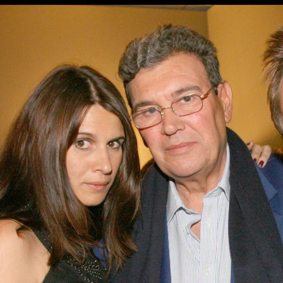 En 2014, elle vit plusieurs drames familiaux très difficiles pour elle. A commencer par la mort en févier de son père Michel, des suites d'un cancer.

Exclusif - Alexandra Pastor, Michel Pastor et David Hallyday lors du concert de Johnny Hallyday au stade de France en 2009 - Angeli-Borde-Jacovides-Rindoff / Bestimage