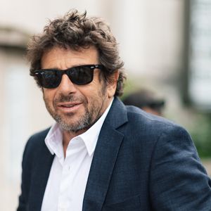 Patrick Bruel au défilé Tamara Ralph "Collection Haute Couture Automne/Hiver 2025-2026" lors de la Fashion Week de Paris, le 7 juillet 2025

© Da Silva / Perusseau / Bestimage