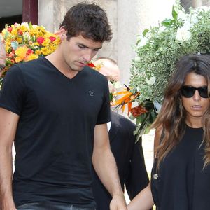 L'animatrice a partagé de rares photos de la fillette, toujours de dos.

Yoann Gourcuff et sa compagne Karine Ferri - A Cannes, les sportifs rendent un dernier hommage à Tiburce Garou le 10 juillet 2015. Patrice Lapoirie / Nice Matin / Bestimage