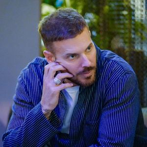 M.Pokora a bientôt 40 ans
Matt Pokara après le match Lyon-Villeurbanne vs SIG (Strasbourg U21), Betclic Elite à l’Astroballe de Villeurbanne Photo Sandrine Thesillat / PsNewz / Bestimage