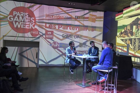 Matthieu Dallon, Emmanuel Martin, Jean-Claude Ghinozzi et Julien Tellouck à la conférence de presse du salon "Paris Games Week" à l'Elyseum à Paris, le 19 octobre 2016.
© Pierre Perusseau/Bestimage