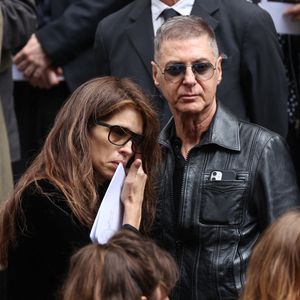 Maiwenn Le Besco et Etienne Daho lors des obsèques à l'église Saint Roch à Paris, le 24 juillet 2023, de la chanteuse et actrice d'origine britannique Jane Birkin, décédée le 16 juillet 2023 à Paris à l'âge de 76 ans.