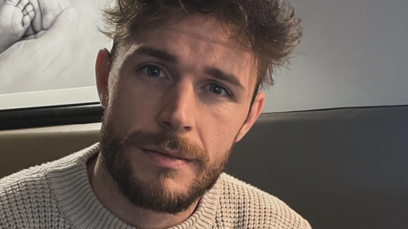On sait désormais ce qui est arrivé à la mère de cette star de série Netflix qui s’est éteinte dans l’Aveyron, les conclusions font froid dans le dos