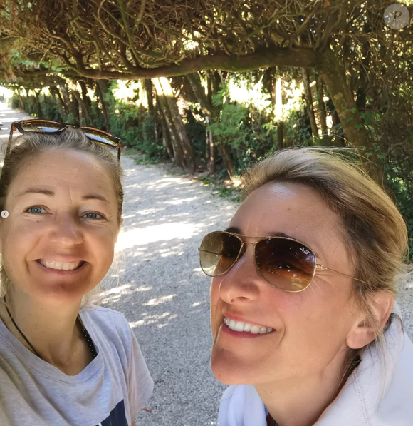 Anne-Laure Sibon, l'ancienne élève de la Star Academy a ouvert un camping sur les rives du lac Léman avec sa compagne Audrey