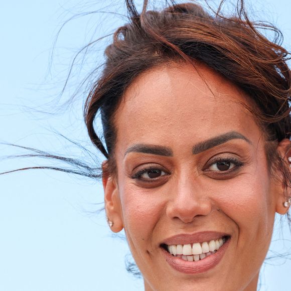 Amel Bent pose lors du photocall "Ma frere" au 78ème Festival de Cannes au Palais des Festivals le 22 mai 2025 à Cannes, France. Photo by Shootpix/ABACAPRESS.COM