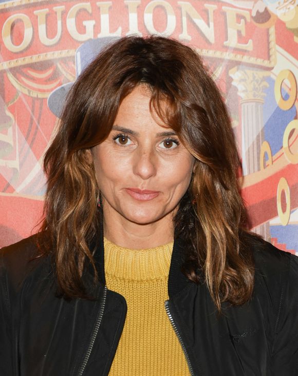 Faustine Bollaert au photocall de la générale de "Spectaculaire", le spectacle du cirque d'Hiver Bouglione à Paris, France, le 19 octobre 2024. © Coadic Guirec/Bestimage