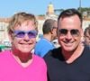 Le couple, qui partage sa vie depuis 1993, profite régulièrement de séjours dans le sud de la France.

Elton John et son compagnon David Furnish à Saint-Tropez, le 12 août 2013.

JACOVIDES-MOREAU / BESTIMAGE