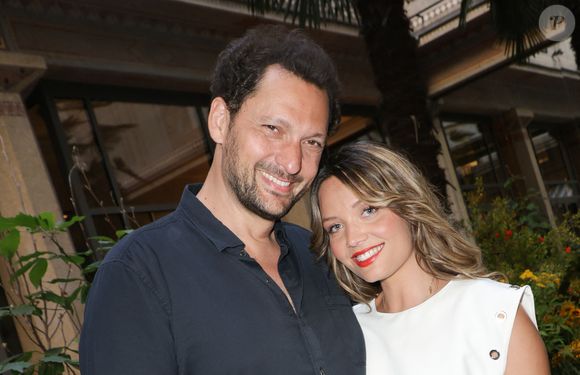 Exclusif - Éric Antoine et sa compagne Gennifer Demey lors de l'inauguration Le Patio by Norbert Tarayre au Prince de Galles à Paris, France, le 4 juillet 2025. © Coadic Guirec/Bestimage