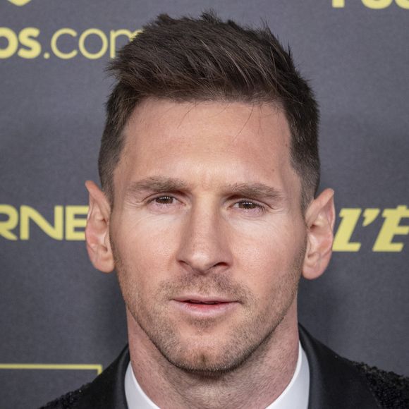 Le prince de Galles explique que la victoire de Lionel Messi lors de la Coupe du monde a fait pencher la balance en sa faveur

Lionel Leo Messi (Ballon d'Or pour la 7ème fois) - Photocall de la cérémonie du Ballon d'Or 2021 au Théâtre du Châtelet le 29 novembre 2021. © Cyril Moreau/Bestimage