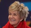 Récemment, Véronique Jannot et sa fille ont décidé de se lancer dans une leçon d'apiculture. L'actrice a alors enfilé la tenue complète pour apprendre le métier.

Véronique Jannot au Festival Séries Mania à Lille le 25 mars 2026.

© Stéphane Vansteenkiste / Bestimage