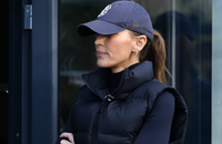 Je ne veux pas faire de bêtises avec mon Cane Corso ! (Feat. Vitaa) - Esprit Dog, YouTube