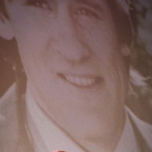 Gérard Depardieu inaugure un centre cinématographique à son nom en Russie. Un centre culturel dans la ville russe de Saransk où l’acteur français est enregistré en tant que résident porte désormais son nom. La star du cinéma français l’a inauguré personnellement. L’acteur français qui est citoyen russe depuis plus de trois ans a salué des habitants de Saransk qui sont venus à la cérémonie d’inauguration en russe. Il a aussi promis de voter aux élections législatives qui se tiendront le 18 septembre. Le 28 août 2016
ITAR TASS / BESTIMAGE