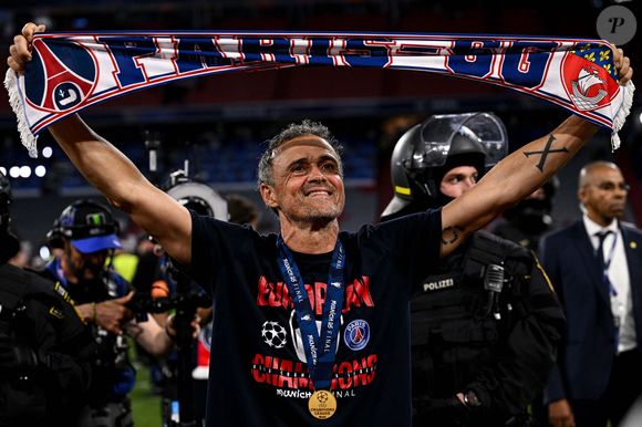 Luis Enrique - Le PSG remporte la Ligue Des Champions 2025, pour la première fois de son histoire, face à l'Inter Milan (5-0) à l'Allianz Arena de Munich, le 31 mai 2025.