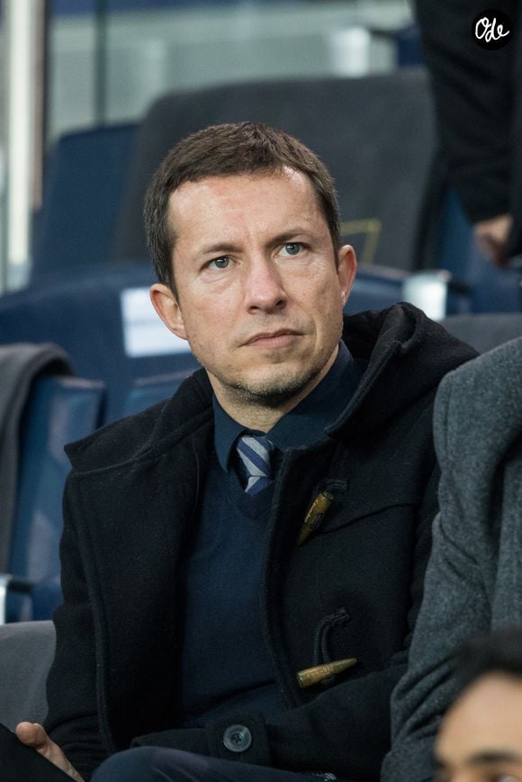 Grégoire Margotton dans les tribunes du Parc des Princes lors du match de ligue des champions de l'UEFA opposant le Paris Saint-Germain à Liverpool FC à Paris, France, le 28 novembre 2018. Le PSG a gagné 2-1. © Cyril Moreau/Bestimage