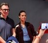 Deux décennies plus tard, leur histoire continue de s’écrire loin des projecteurs, même si leurs métiers les amènent régulièrement à se retrouver sur les tapis rouges. 

Michel Hazanavicius, le réalisateur de OSS 117 : le Caire, Nid d'espions, a présenté son film qu'il a mis en scène en 2006, dans le cadre des projections des films cultes lors de la 8ème édition du Festival Cinéroman à Nice au Pathé Gare du Sud, le 3 octobre 2026. © Bruno Bebert / Dominique Jacovides / Bestimage