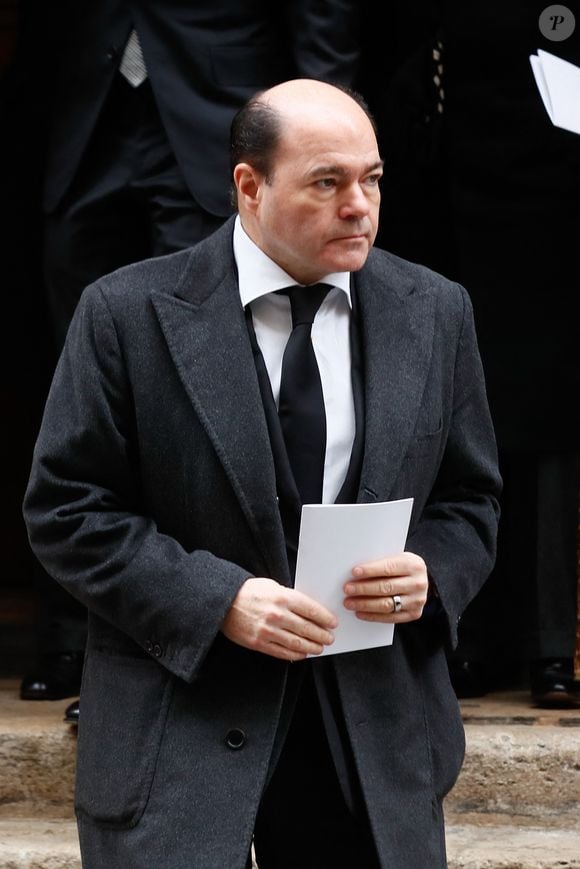 Exclusif - Thomas Pompidou, un des fils du défunt - Obsèques d'Alain Pompidou en l'église Saint-Louis-en-l'Île à Paris, le 18 décembre 2024. 
© Christophe Clovis / Bestimage