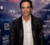 Pour accompagner ses mots, l'acteur a partagé un véritable album de famille intime.

Anthony Delon au dîner de gala caritatif de l'ONG Elisecare dédié aux enfants de la guerre au Pavillon Ledoyen à Paris le 24 Novembre 2025. © Julien Sarkissian / Bestimage