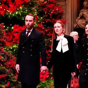 James Middleton, Alizee Thevenet, Pippa Middleton et Carole Middleton - La famille royale d'Angleterre assiste à la messe "Together At Christmas Carol" à l'abbaye de Westminster à Londres, Royaume-Uni, le 6 décembre 2024 © Alpha Press/Bestimage