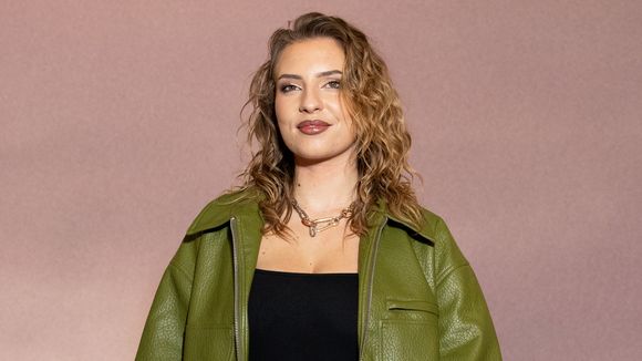 Un membre du clan de Léa (Star Academy) a un bar en Suisse, un QG pour ses supporters : "Léa a déjà gagné à la Star Ac"