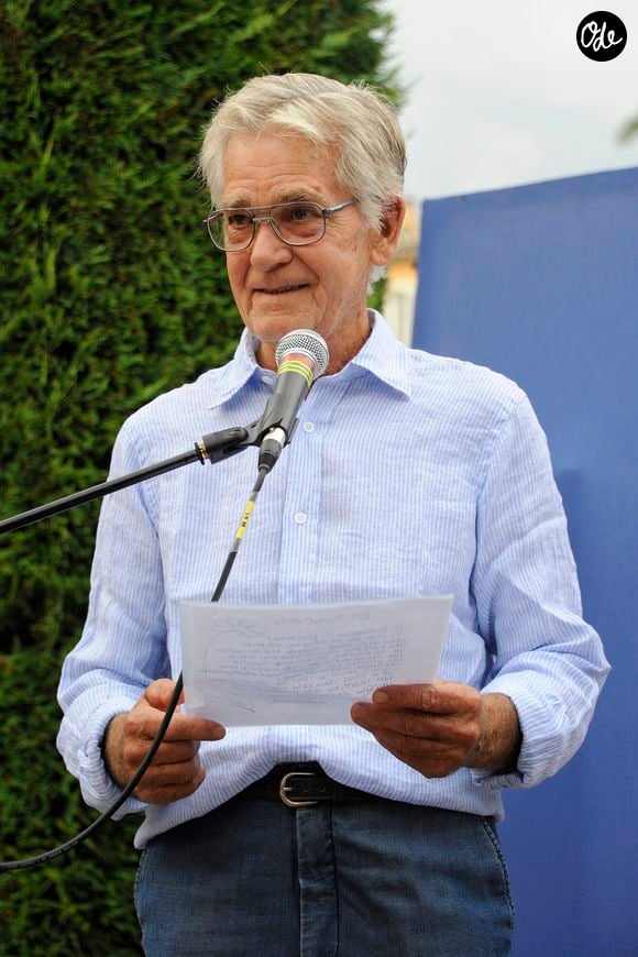 Leur mariage n'a pas eu lieu en France mais en Norvège

Bernard D'Ormale assiste à l'exposition photographique consacrée à Brigitte Bardot, intitulée « Brigitte for ever », à Saint-Tropez, en France, le 26 juillet 2014. Photo de Laurene Favier/ABACAPRESS.COM