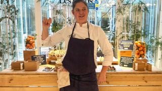 Même pas 20 euros le menu complet ! Cinq ans après Top Chef, cette figure du programme ouvre sa cantine