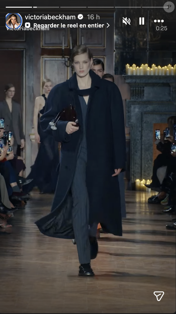 Défilé de la nouvelle collection de Victoria Beckham à la Fashion Week de Paris le 6 mars 2026. Instagram