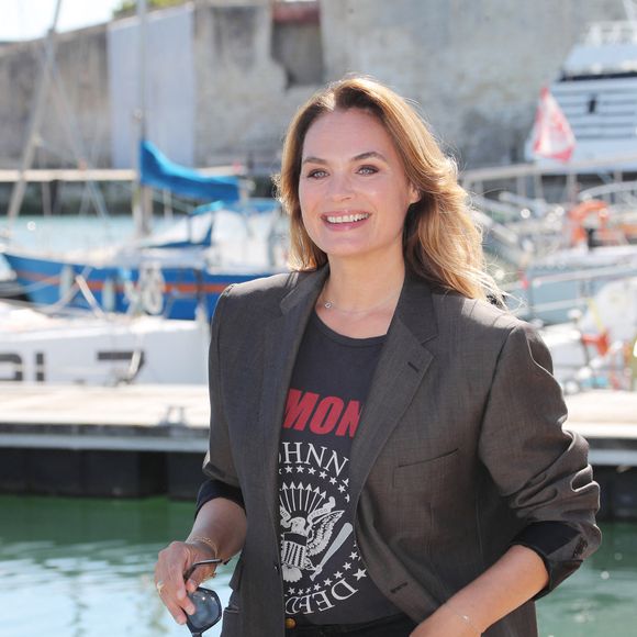 Elle a d'ailleurs fait une pause dans la série de France 3 pour s'occuper d'eux

Mélanie Maudran - Photocall de la série "Un si grand soleil" lors de la 26ème Edition du Festival de la Fiction de La Rochelle. Le 14 septembre 2024
© Patrick Bernard / Bestimage