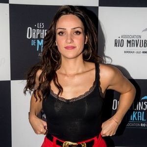 Léa Castel a dit "oui" à Victor Taieb, un comédien et réalisateur français.

Léa Castel au photocall de la 8ème édition du concert caritatif "Une nuit à Makala" organisé pour l'association "Les orphelins de Makala" au Zénith de Lille, France, le 19 mars 2019. © Stéphane Vansteenkiste/Bestimage