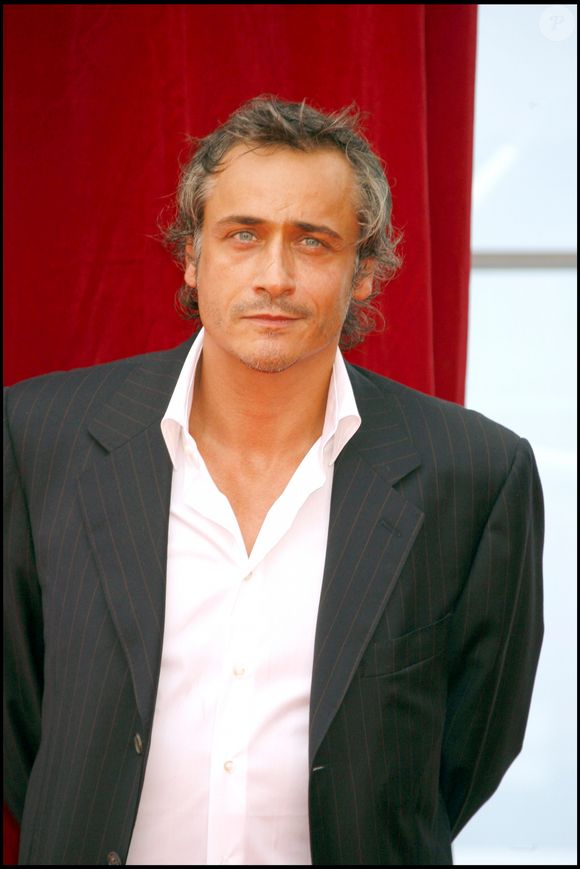 Il n’a pas eu d’enfant et affirme aujourd’hui ne plus vouloir devenir père à son âge.

Jean-Michel Tinivelli - Soirée TF1 et présentation de la série "Mystère" - 47ème festival de la télévision de Monte-Carlo.
DOMINIQUE JACOVIDES / BESTIMAGE
