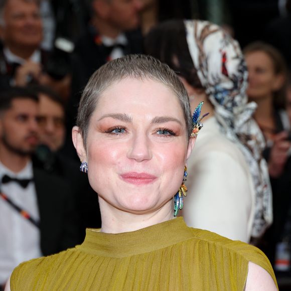 Une décision validée par Thierry Frémaux en personne
Emilie Dequenne - Montée des marches du film « Le deuxième acte » pour la cérémonie d’ouverture du 77ème Festival International du Film de Cannes, au Palais des Festivals à Cannes. Le 14 mai 2024
© Jacovides-Moreau / Bestimage