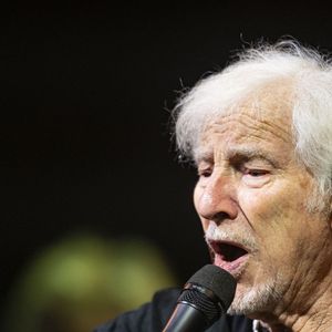 Hugues Aufray en concert au Zenith de Rouen le 27 juin 2026. © Pierre Perusseau/Bestimage