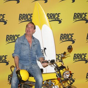 Jean Dujardin lors de la projection spéciale pour célébrer les 20 ans de Brice de Nice en présence de l'équipe du film au Grand Rex à Paris, France, le 6 avril 2025. 

© Coadic Guirec/Bestimage