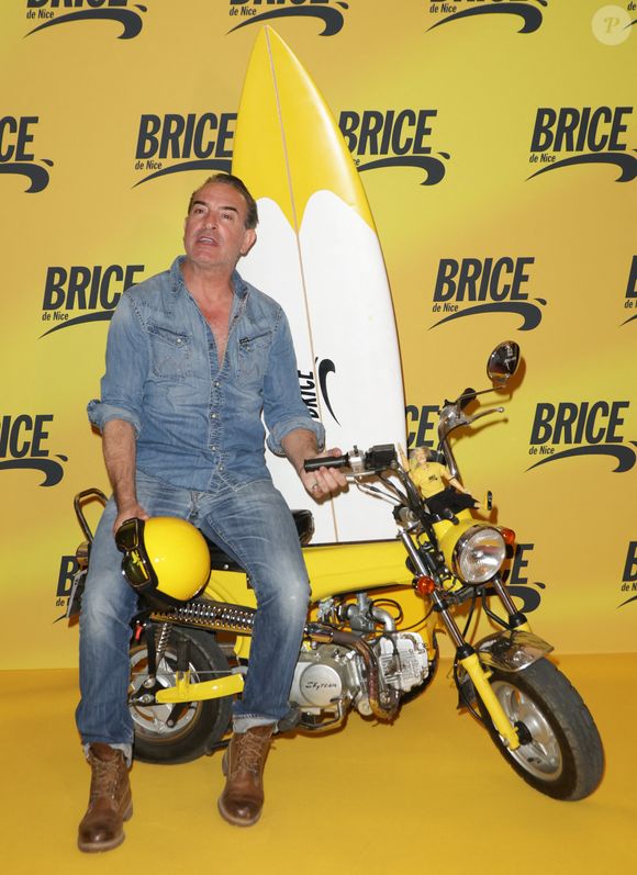 Jean Dujardin lors de la projection spéciale pour célébrer les 20 ans de Brice de Nice en présence de l'équipe du film au Grand Rex à Paris, France, le 6 avril 2025. 

© Coadic Guirec/Bestimage