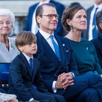 Ce petit prince de 9 ans est le portrait craché de son père, son apparition très remarquée au baptême de sa cousine