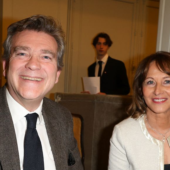 Arnaud Montebourg et Ségolène Royal - Soirée "Les talents du coeur" au profit de l'association Mécénat Chirurgie Cardiaque à la salle Gaveau à Paris le 4 mars 2024. © Coadic Guirec/Bestimage
