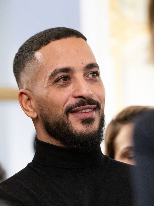 Fitness, boxe, piscine et soins : Slimane s'exprime dans ce lieu très coté à Paris où il transforme son corps