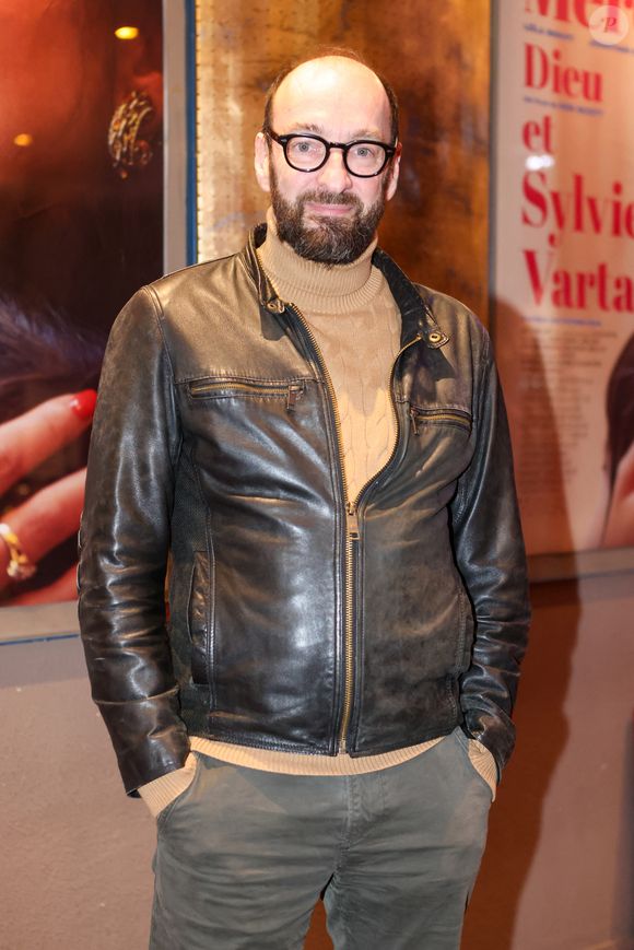 Exclusif - Le réalisateur-scénariste Québécois Ken Scott au Mérignac-Ciné en Gironde - France pour l'avant-première du film "Ma Mère, Dieu et Sylvie Vartan" d'après le livre éponyme de l'avocat et chroniqueur Roland Perez, le 19 février 2025. ©Jean-Marc LHOMER/Bestimage.