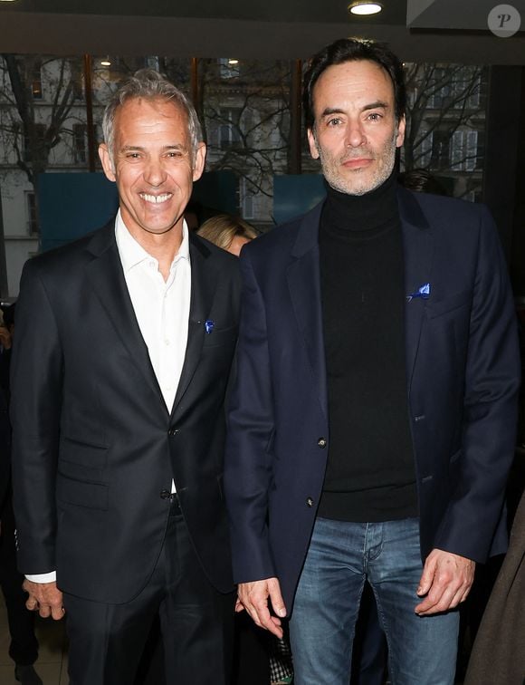 L'ex de Luana Belmondo a pu compter sur le soutien de son ami de longue date Anthony Delon qui a liké ce post qui a lui aussi perdu sa mère

Exclusif - Paul Belmondo et Anthony Delon - Ce mardi 2 avril 2024, lors de la journée mondiale de sensibilisation à l’autisme, le comédien Samuel Le Bihan (co-fondateur d’Autisme Info Service, père d’une fille autiste) et Florent Chapel (co-fondateur d'Autisme Info Service) ont reçu les insignes de Chevalier de la légion d'honneur en récompense de leur engagement au ministère des Solidarités et de la Santé à Paris.
Angia, 12 ans, est atteinte d’autisme sévère. Elle est pourtant en cinquième au collège. Depuis sa naissance, son père, l’acteur Samuel Le Bihan qui en a la garde exclusive, met en avant sa notoriété et use de tous ses moyens pour parler et mieux faire connaître ce trouble du neuro-développement, développer la détection et la prise en charge, améliorer le soutien aux parents, alors que la France est très en retard par rapport à de nombreux pays. © Guirec Coadic / Bestimage