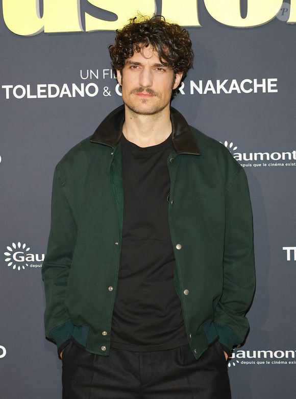 Louis Garrel - Première du film "Juste une illusion" au cinéma Le Grand Rex à Paris le 22 mars 2026. © Coadic Guirec/Bestimage