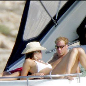 Mais des indices concernant le planning du voyage a été révélé.

Le Prince William et Kate Middleton fêtent leur 10 ans de mariage

Photo : Big Pictures / Bestimage