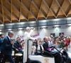 Les boutiques profitent également de l’engouement, avec des souvenirs du passage du pape parfois victimes de leur succès.

Le pape Léon XIV lors de sa visite à la 47e édition du Meeting pour l’amitié entre les peuples, organisé par le mouvement Communion et Libération. Rimini, 22 août 2026. © ANSA via ZUMA Press / Bestimage