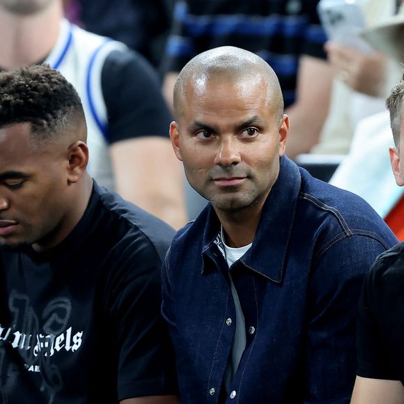 Tony Parker - Les célébrités en tribunes pendant l'épreuve de basketball de Demi-Finale opposant les Etats-Unis à la Serbie lors des Jeux Olympiques de Paris 2024 (JO) à l'Arena Bercy, à Paris, France, le 8 août 2024. © Jacovides-Perusseau/Bestimage