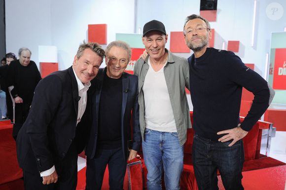 Benjamin Castaldi, Michel Drucker, Gael Le Forestier et Olivier Menard lors de l'enregistrement de l'émission "Vivement dimanche" au studio Rive Gauche, présentée par M.Drucker avec une diffusion sur France 3 le 8 mars 2026, à Paris, France, le 25 février 2026. © Guillaume Gaffiot/Bestimage