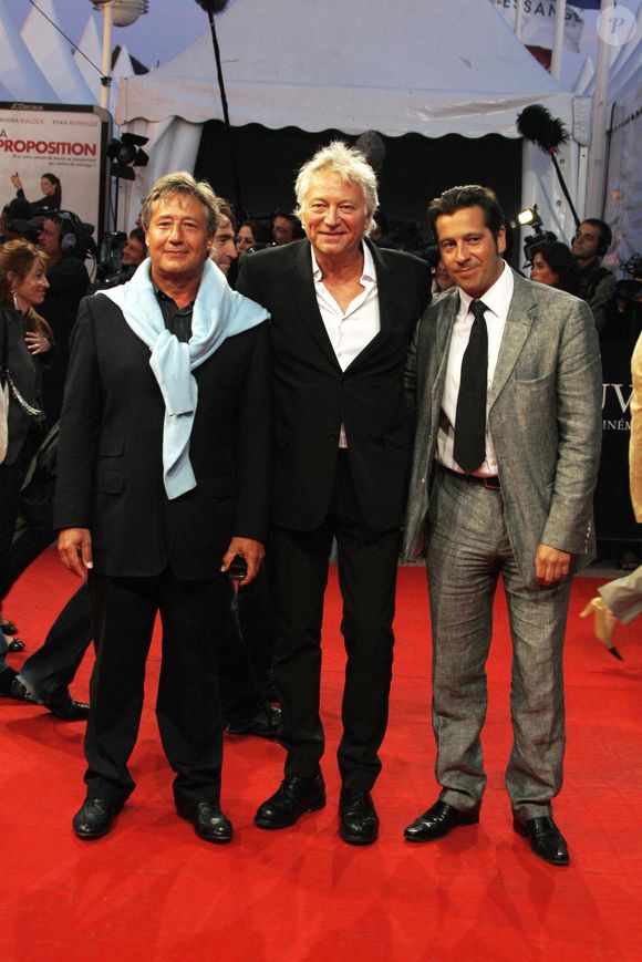 Patrick Sabatier, Laurent Boyer et Laurent Gerra posent au Centre International Deauville avant la projection du film 'City island' et un hommage lors du 35ème Festival du Film Américain à Deauville, Normandie, France, le 11 septembre 2009. Photo Denis Guignebourg/Abaca