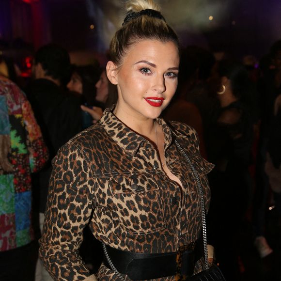 Kelly Vedovelli lors de la soirée de lancement de la marque BoohooMAN avec comme égérie Dadju à l'Institut du Monde Arabe a Paris, France le 29 Octobre 2019. Photo by Jerome Domine/ABACAPRESS.COM